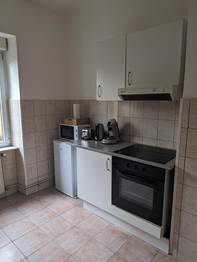 Le Thannois - Appartement 2 Chambres, Salon, Cuisine Equipee, Parking Et Wifi Gratuit Mulhouse Bagian luar foto